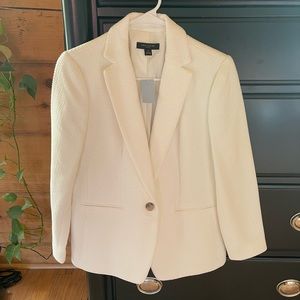 Knitted blazer from Ann Taylor. Brand new, never been worn. Still has the tags